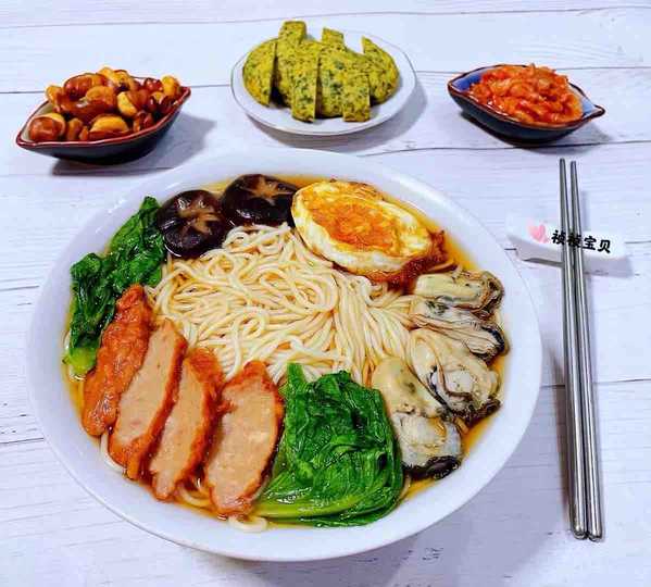 肉参牡蛎煎蛋青菜面的步骤